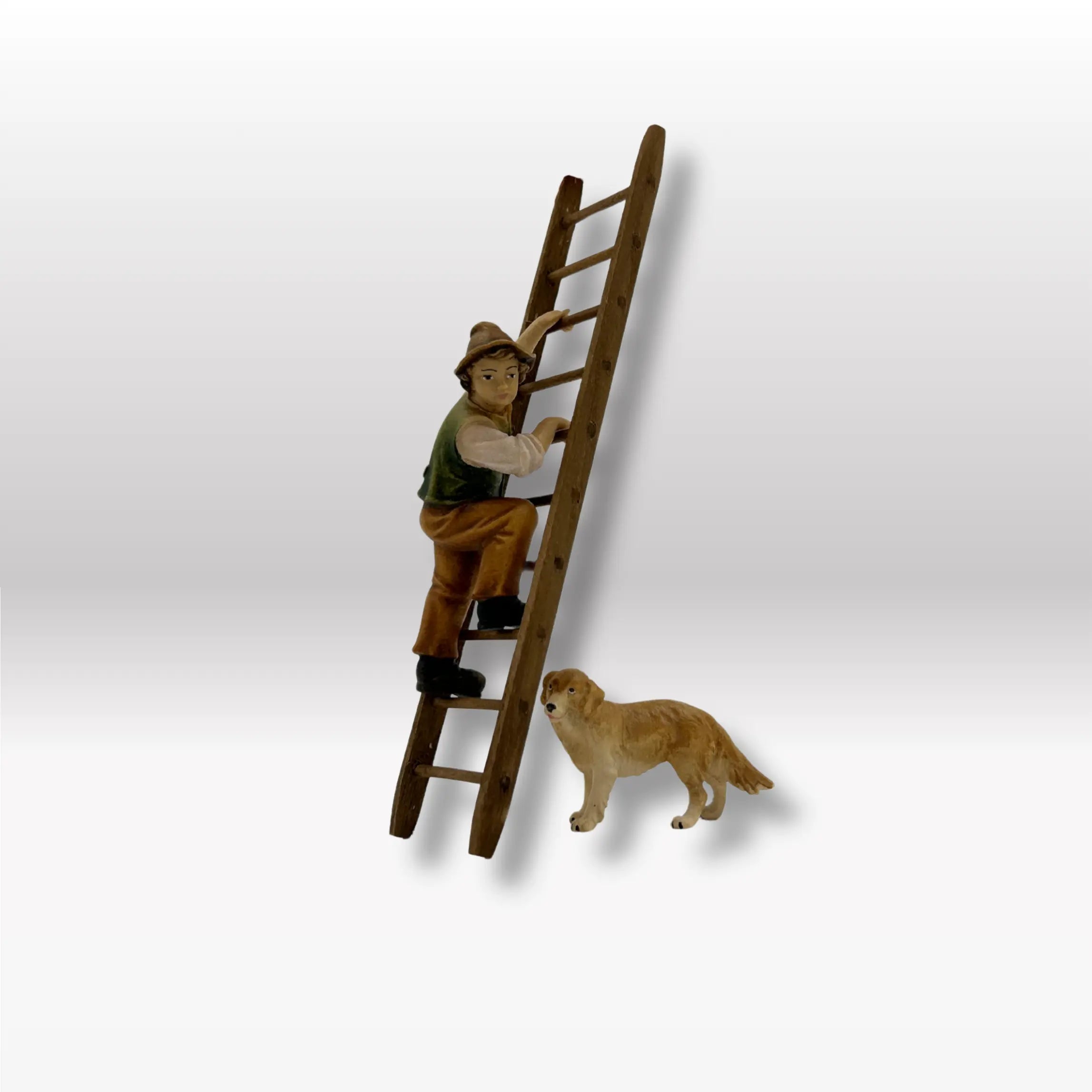 Junge auf der Leiter mit Hirtenhund (3 Figuren) von Kostner